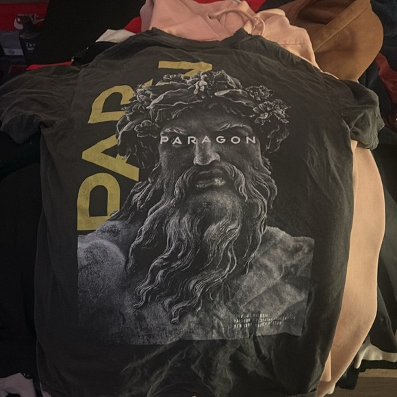 Paragon Graphic tee - Picture 2 of 2